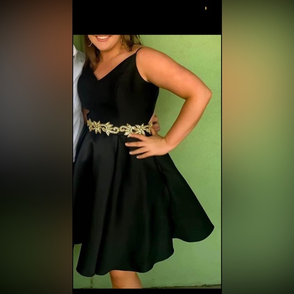 Black Jovani Formal Dress - Picture 2 of 4